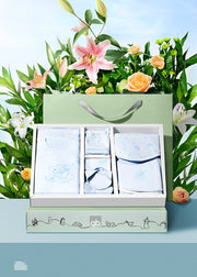 Newborn Baby Gift Box – Premium Baby Essentials Set — 8